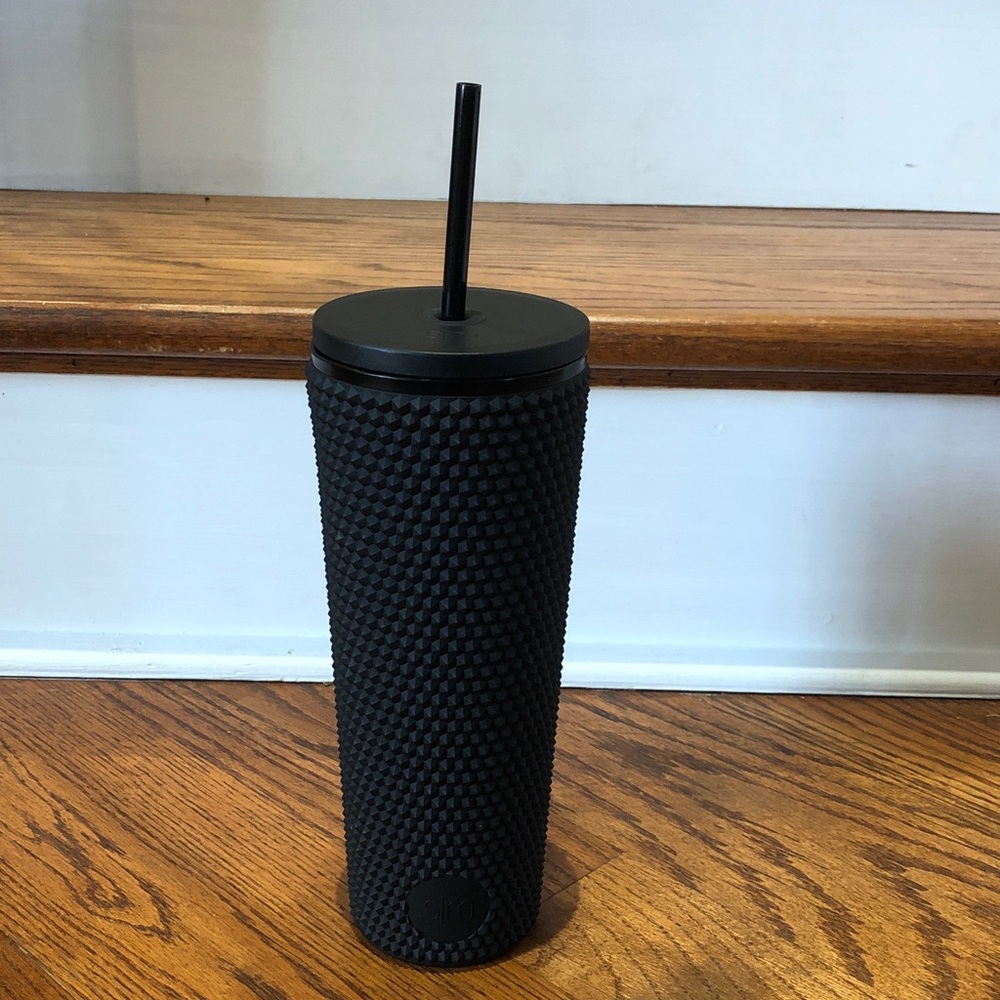 Simple Modern 24oz Classic Plastic Textured Tumbler with Straw 1 Tone - Black